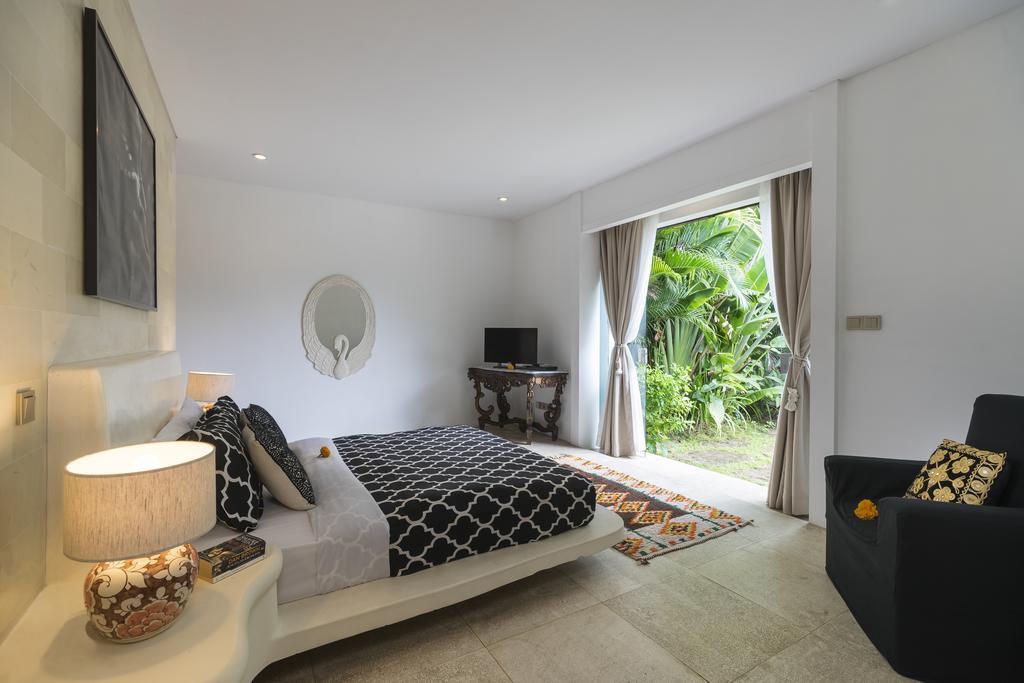 Elegant Villa Casabianca - Tropical Pool & Garden, Near Potato Head Beach Club! سمينياك المظهر الخارجي الصورة